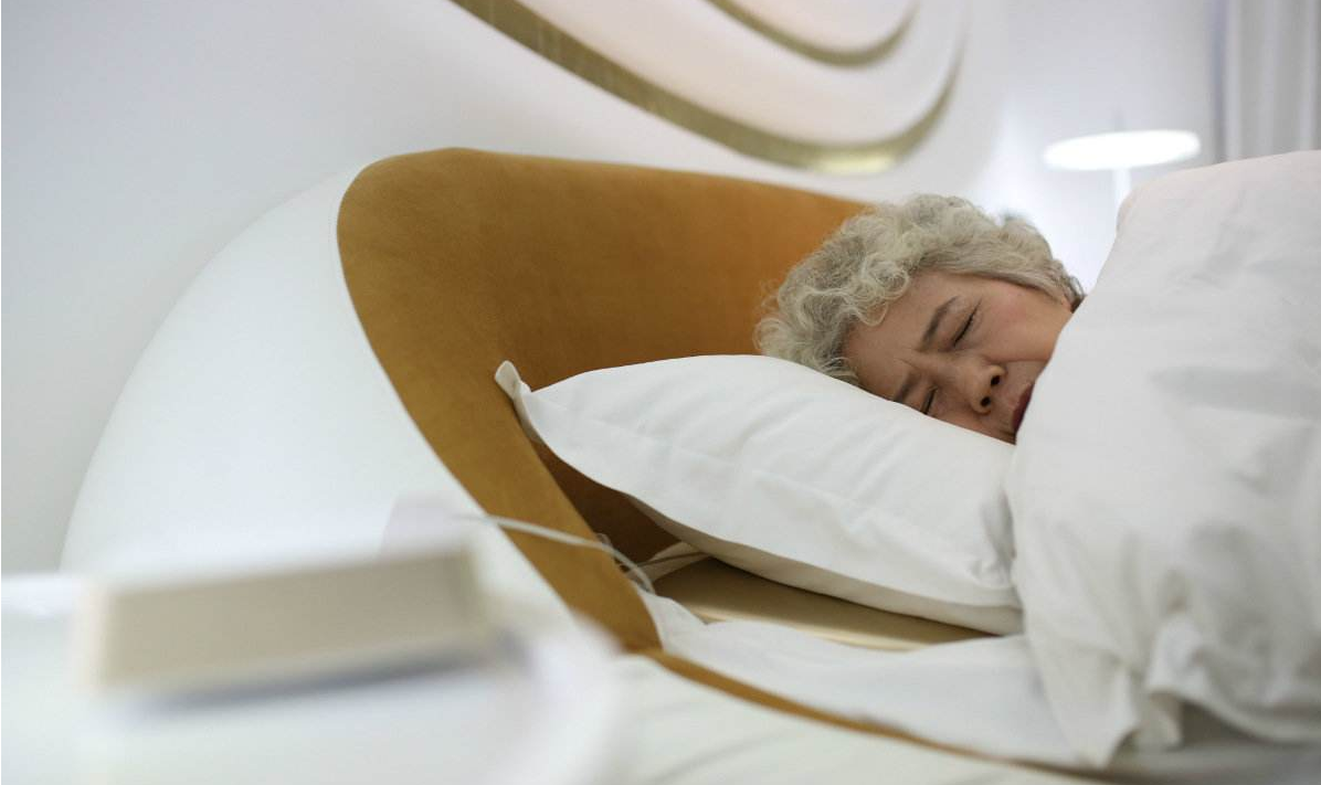 How to relieve elder’s sleep disorders?