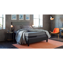Hot Sale Memory Foam and Pocket Box Spring King Size Mattress in New Arrival