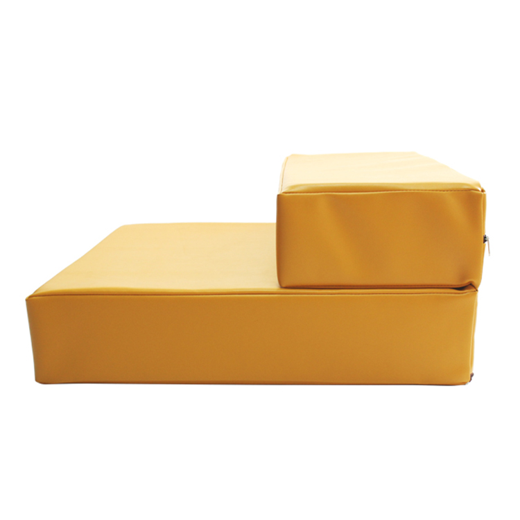 Memory foam dog stairs